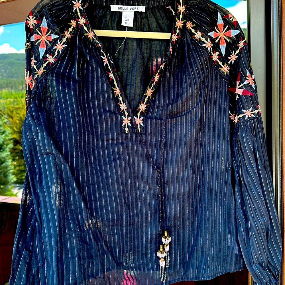 BELLE VERE x ANTHROPOLOGIE Women Embroidered Metallic Sheer Peasant Top